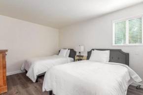 2 Full Bed Getaway Retreat All Utilities Included